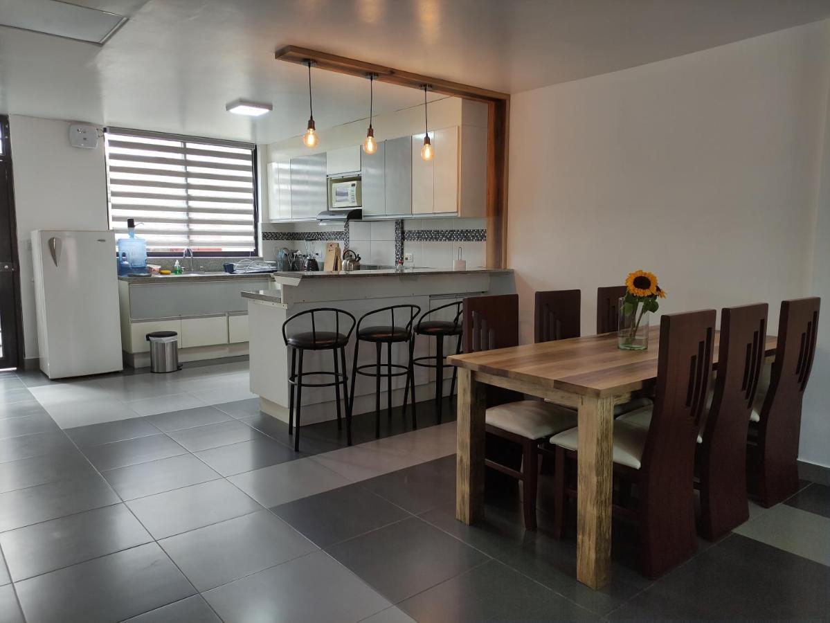 Elegante Apartamento Con Vistas Al Volcan Tungurahua Baños Екстериор снимка