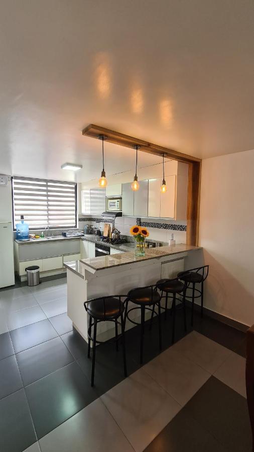 Elegante Apartamento Con Vistas Al Volcan Tungurahua Baños Екстериор снимка