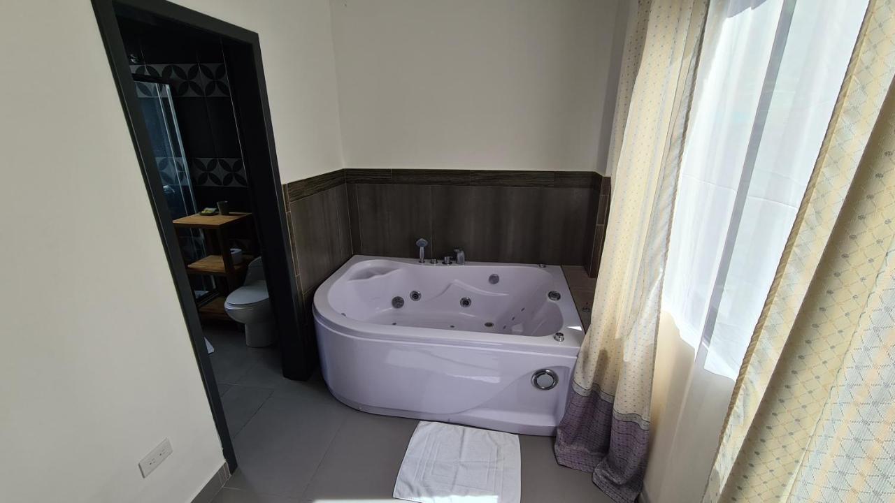 Elegante Apartamento Con Vistas Al Volcan Tungurahua Baños Екстериор снимка