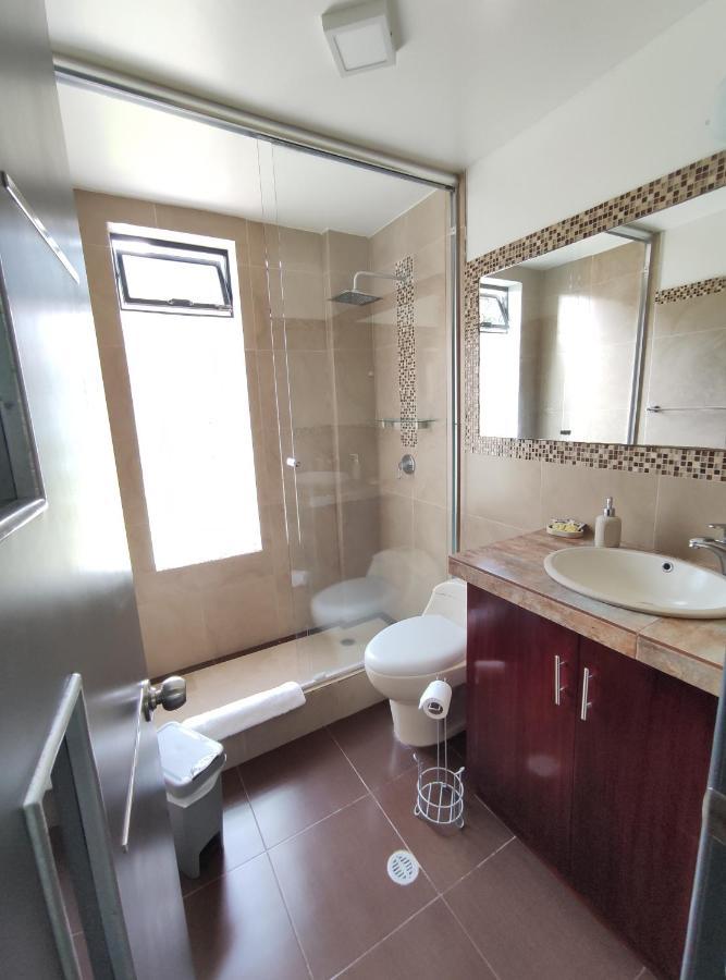 Elegante Apartamento Con Vistas Al Volcan Tungurahua Baños Екстериор снимка