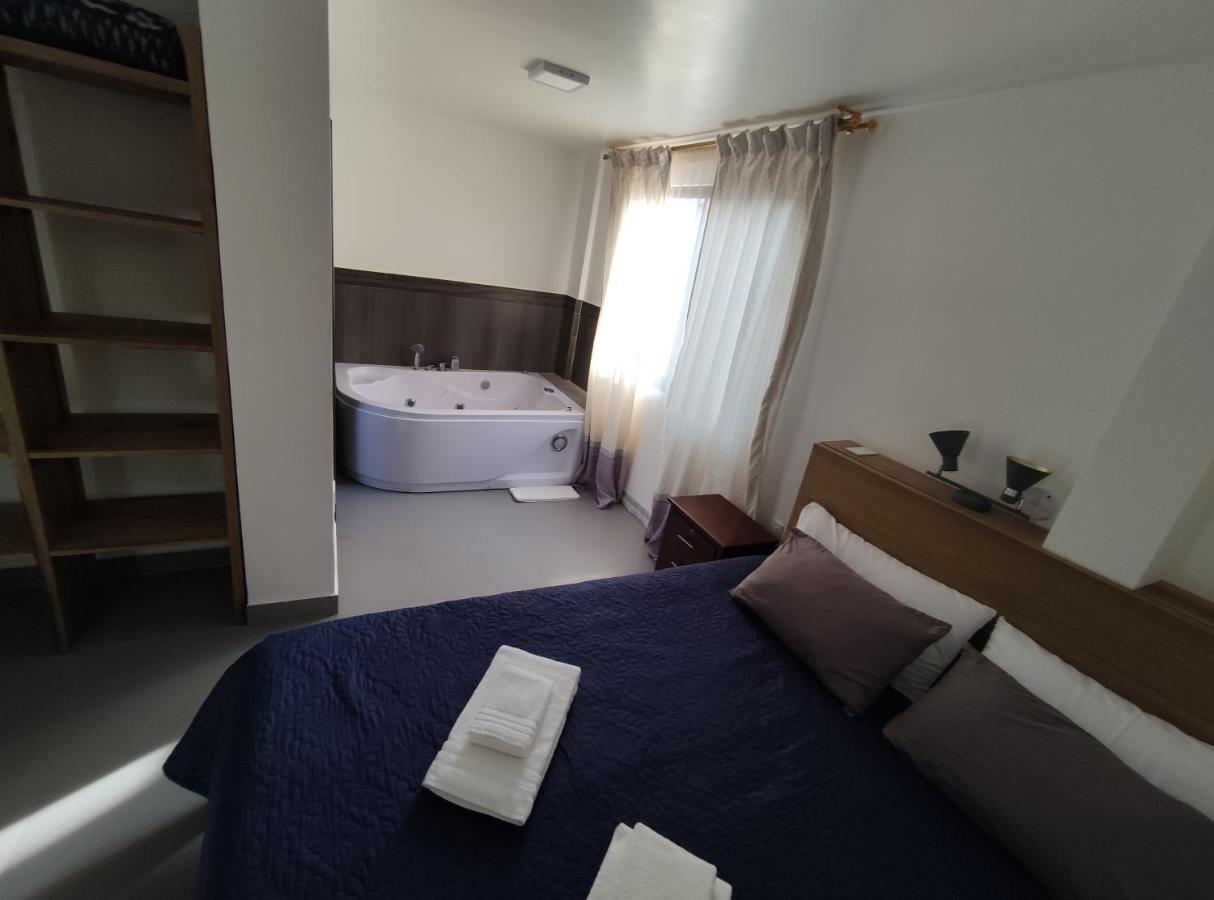 Elegante Apartamento Con Vistas Al Volcan Tungurahua Baños Екстериор снимка